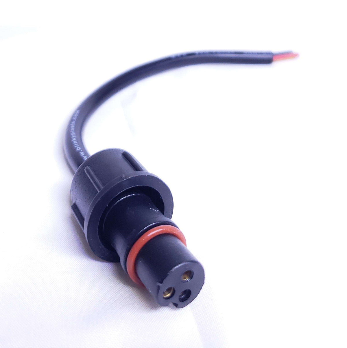 Pigtails - 3 Core - 8in - Round Wire - Black